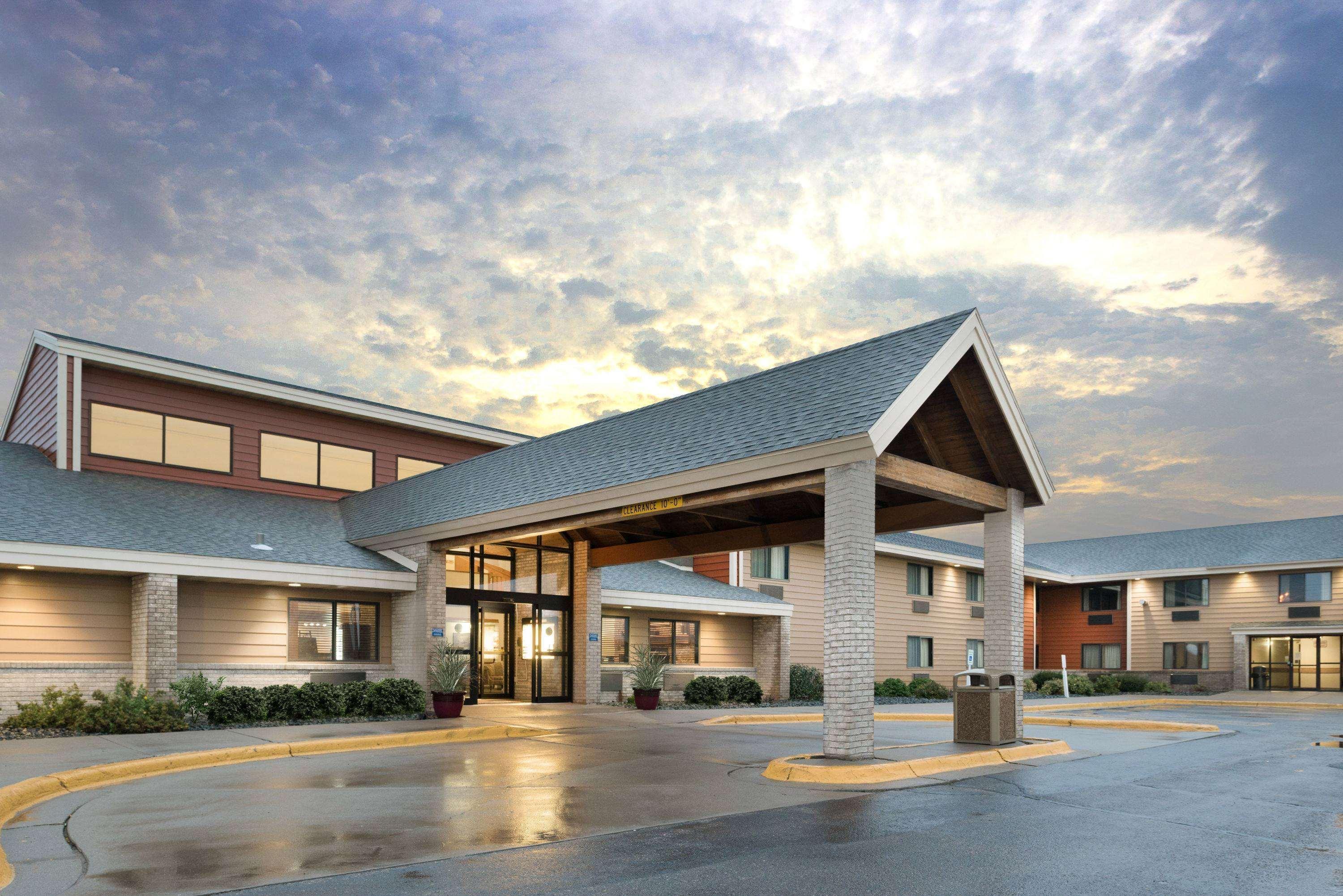 Americinn By Wyndham Wahpeton Exteriör bild